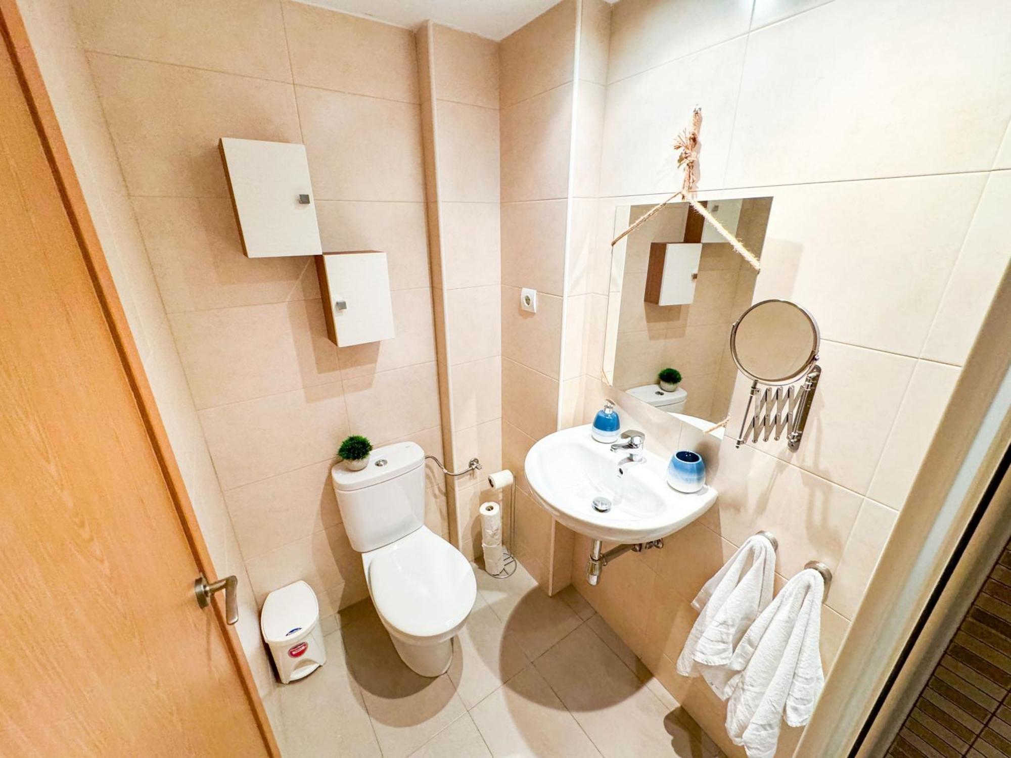 Travesia Del Pirineo Turistea Apartment
